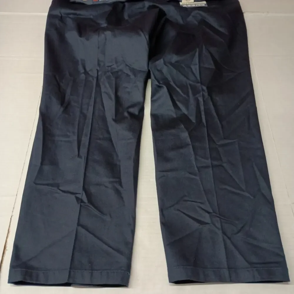 Dockers Signature Khakis Men's Size 46x32 Navy‎ Blue Classic Fit Cotton